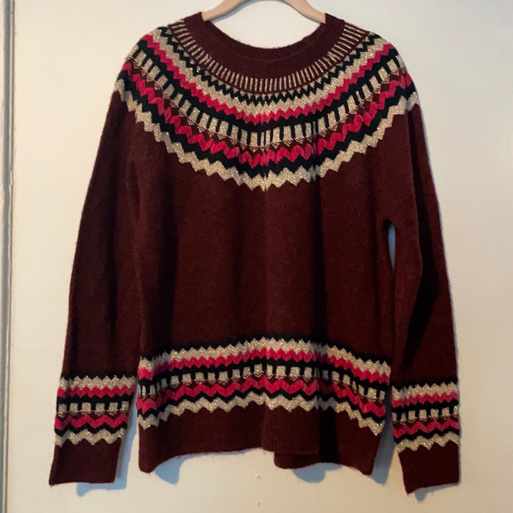 DONATING THIS WEEKEND OPEN TO OFFERS Vintage intarsia sweater